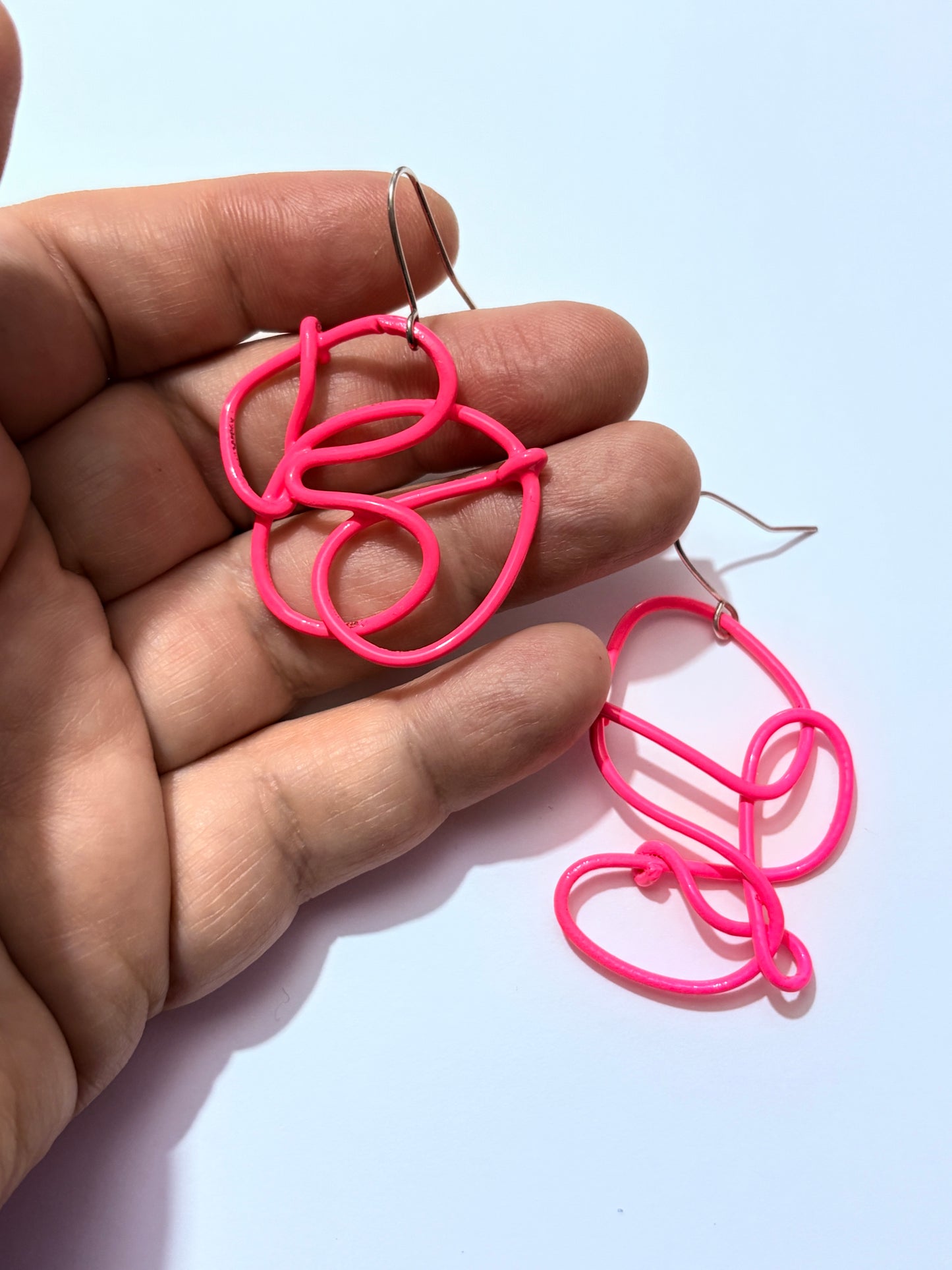 Wire Doodle Earrings - Neon Pink