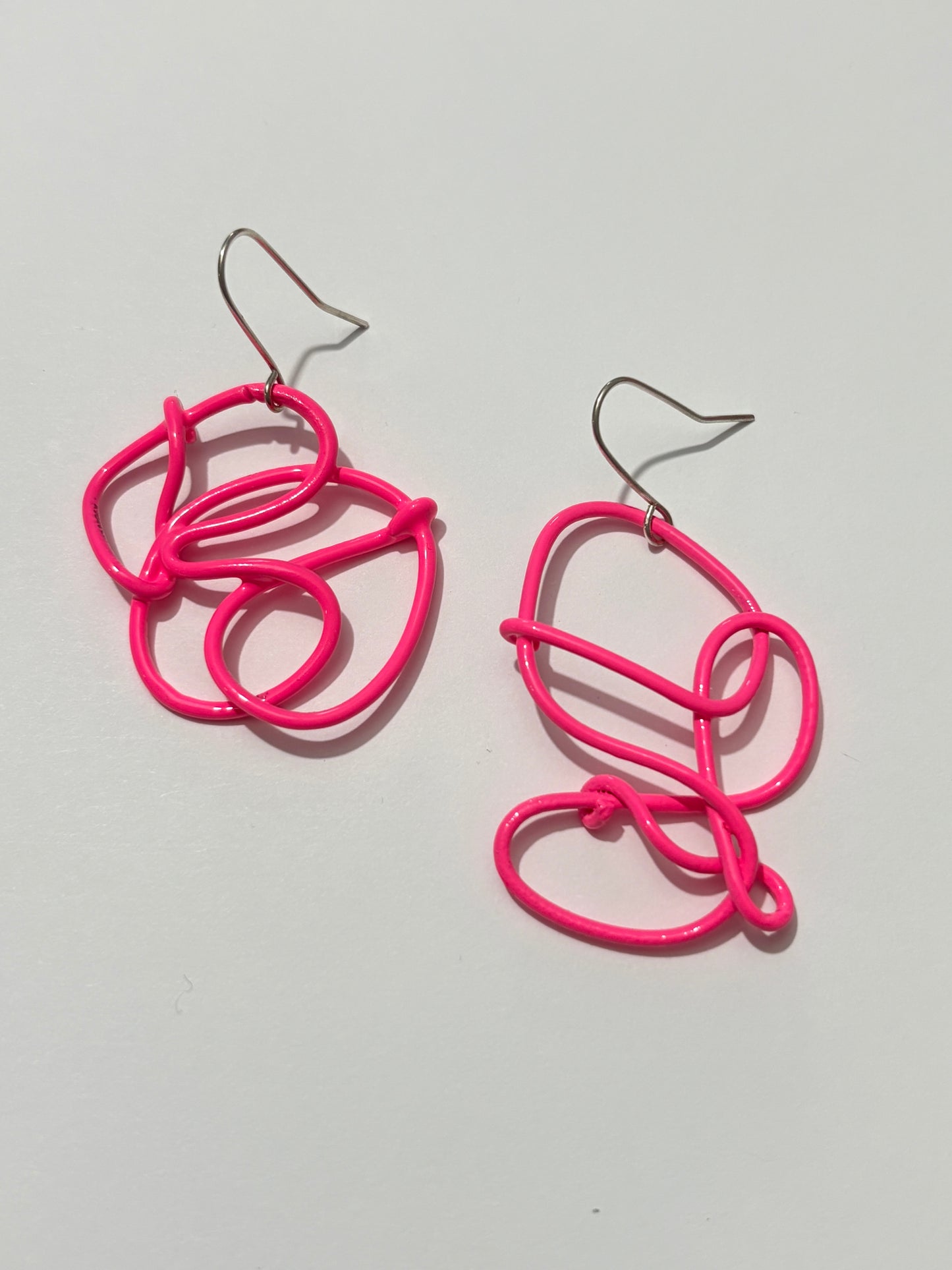 Wire Doodle Earrings - Neon Pink