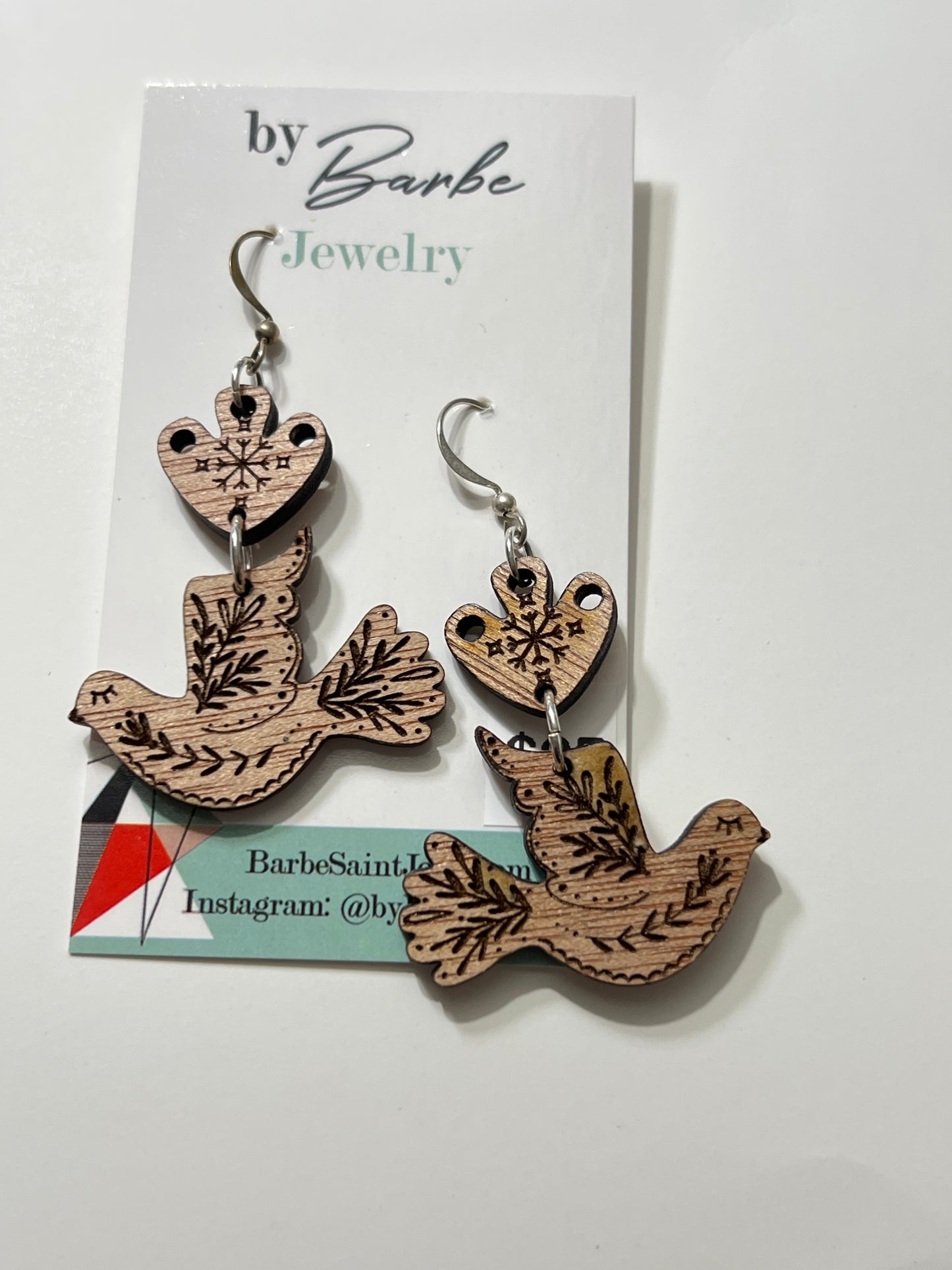 Small Scandinavian Dove Earrings in Mahogany