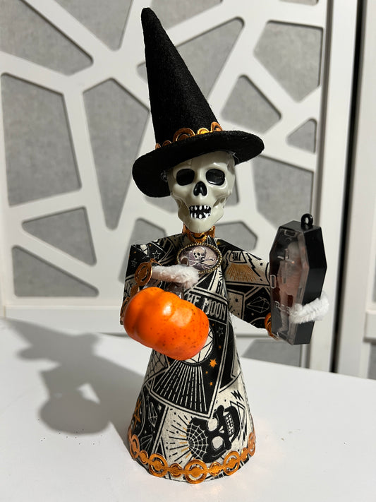 Retro Witch Doll - Skull head with pumpkin