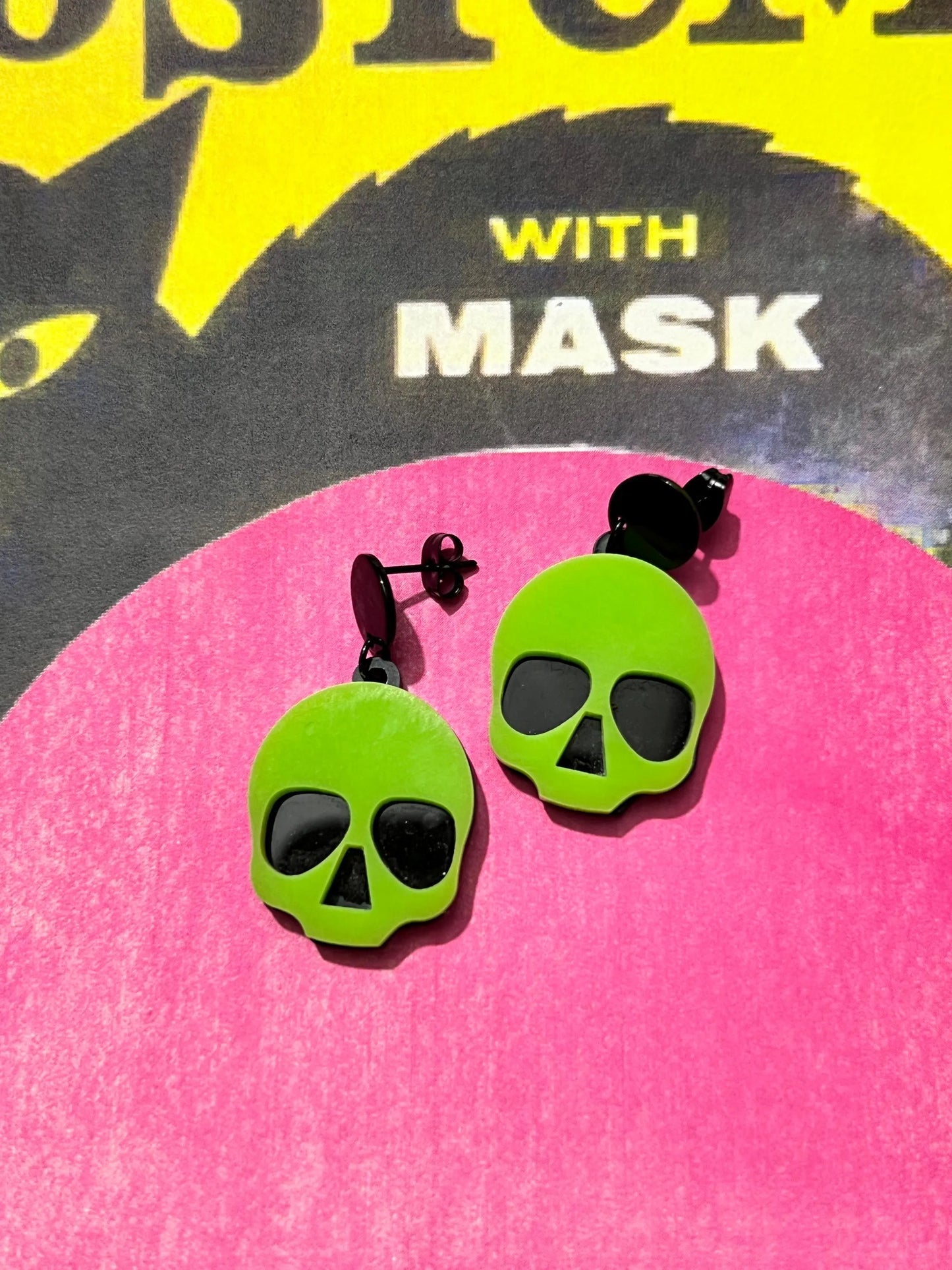 Groovy Ghoulie Skull Earrings